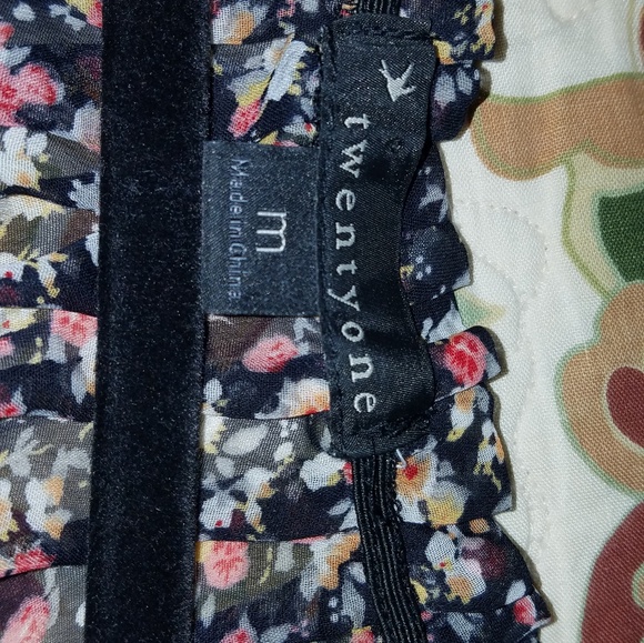 Shirt - Picture 3 of 3